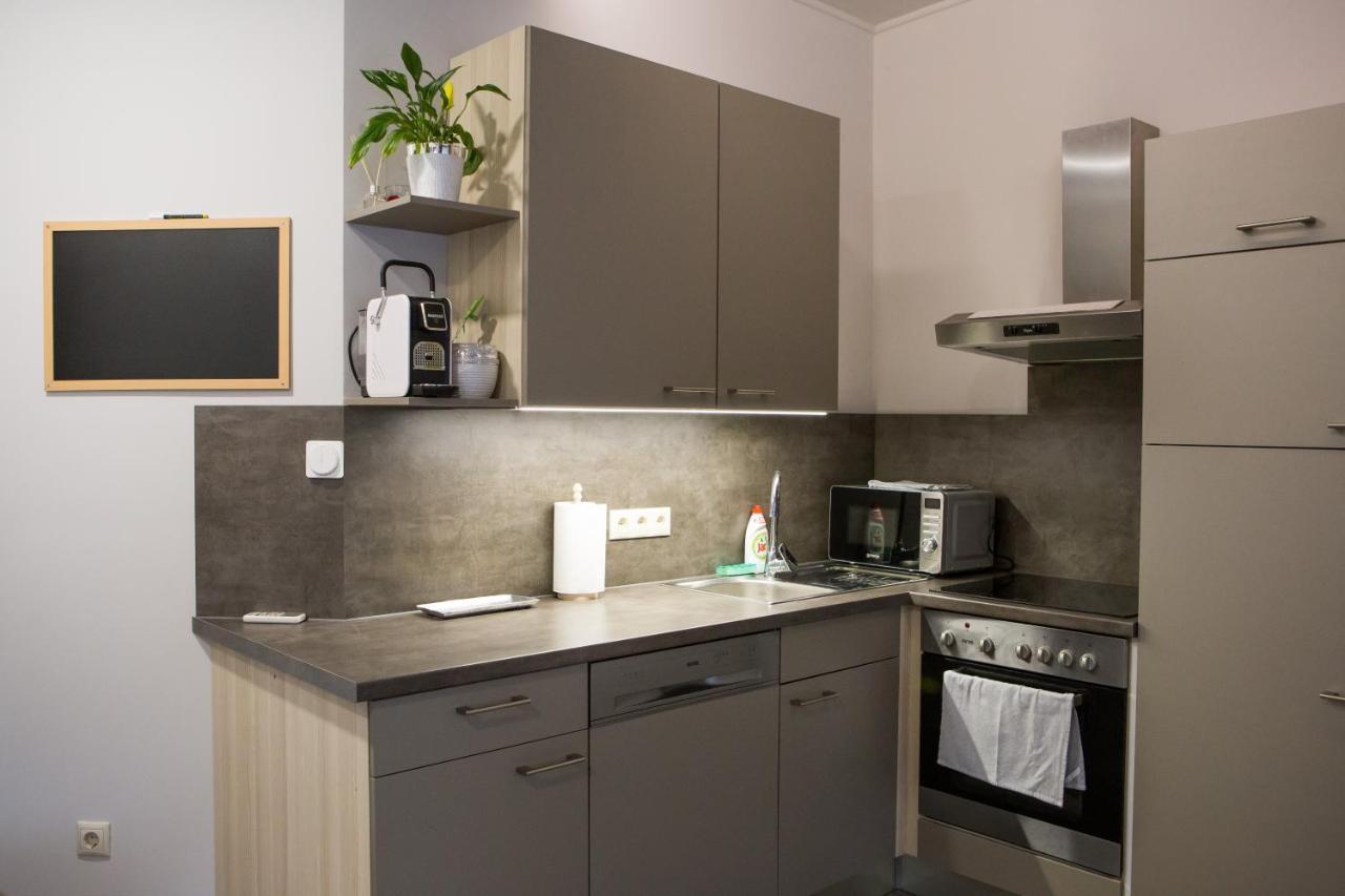 Apartamento Kikelet Apartman Szombathely Exterior foto