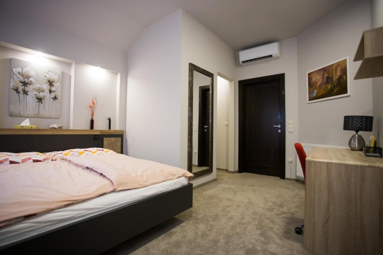 Apartamento Kikelet Apartman Szombathely Exterior foto